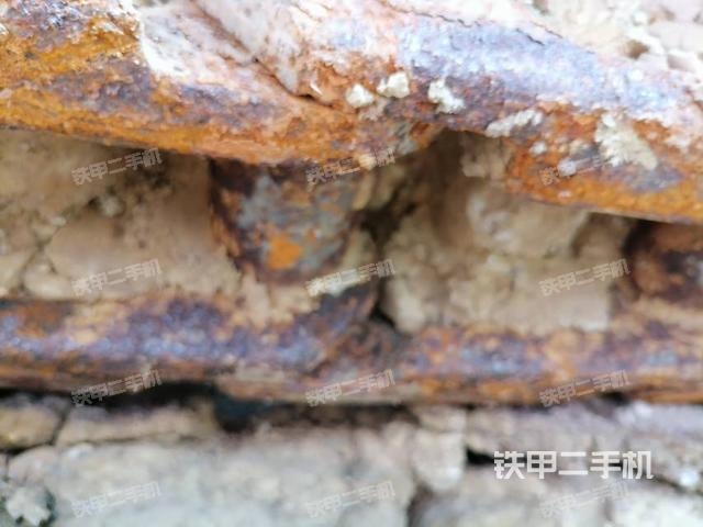 單側(cè)履帶整體（整機外觀）