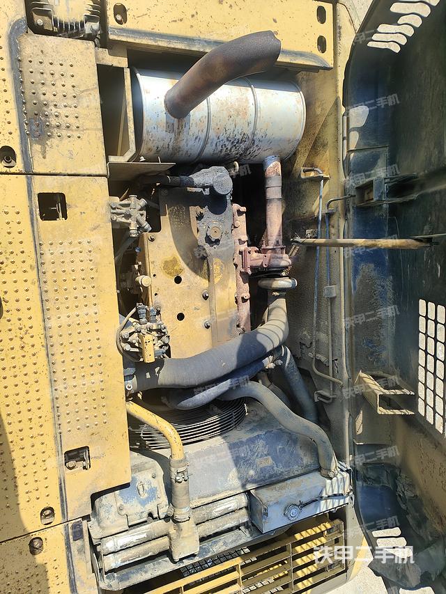 发动机整体俯视（整机外观）