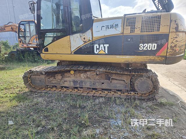 单侧履带整体（整机外观）