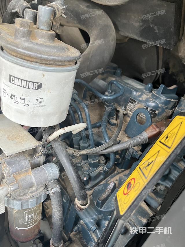 发动机整体俯视（整机外观）