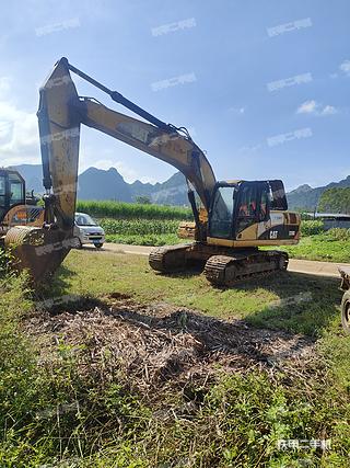 卡特彼勒320D液压挖掘机实拍图片