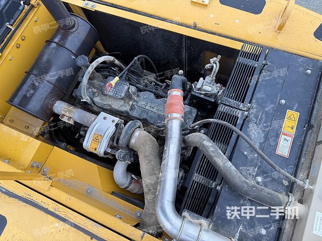 发动机整体俯视（整机外观）