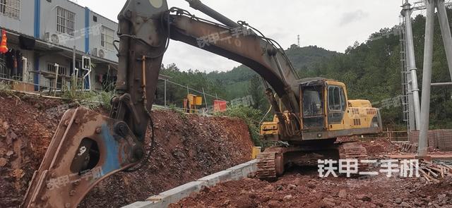 整機(jī)右后45°（整機(jī)外觀）