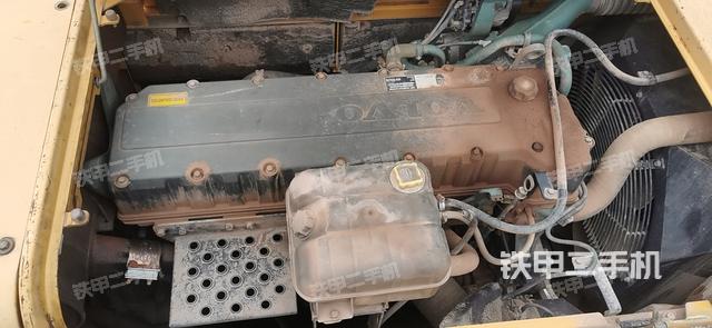 發(fā)動(dòng)機(jī)整體俯視（整機(jī)外觀）