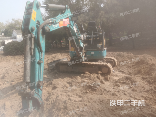 发动机整体俯视（整机外观）