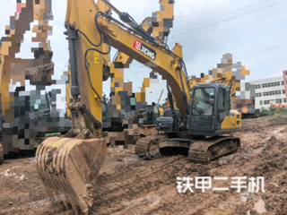 徐工XE200DA挖掘机实拍图片