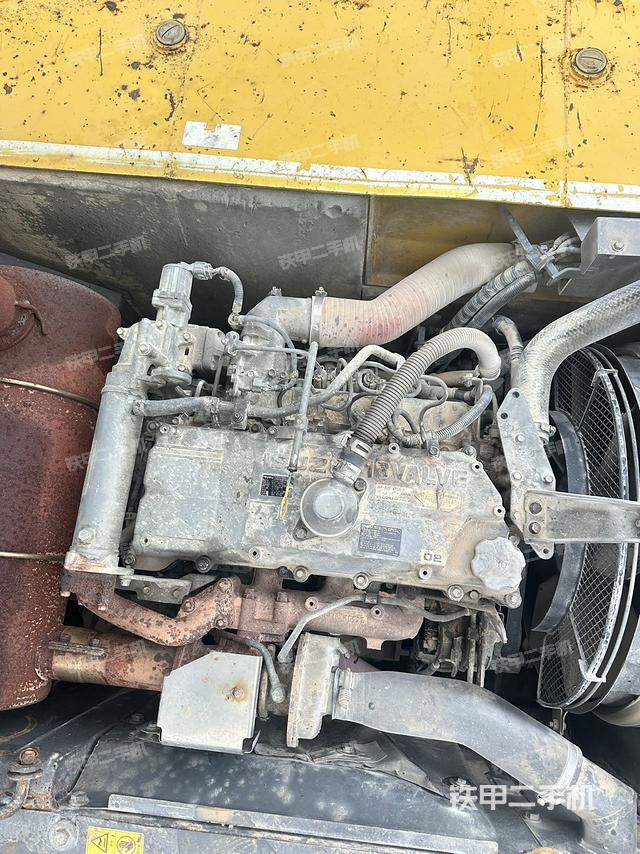 发动机整体俯视（整机外观）