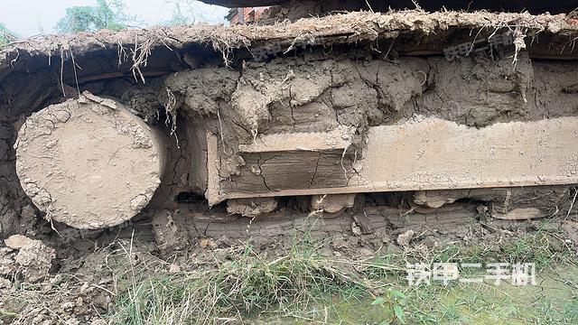 单侧履带整体（整机外观）