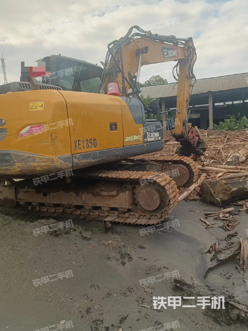 整机右后45°（整机外观）