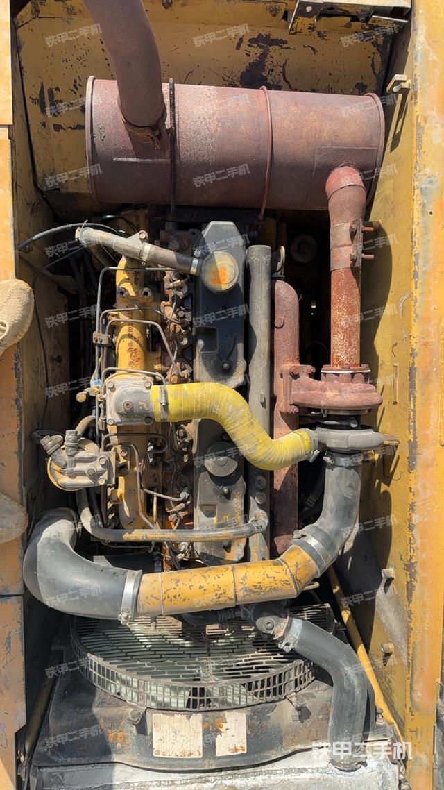 发动机整体俯视（整机外观）