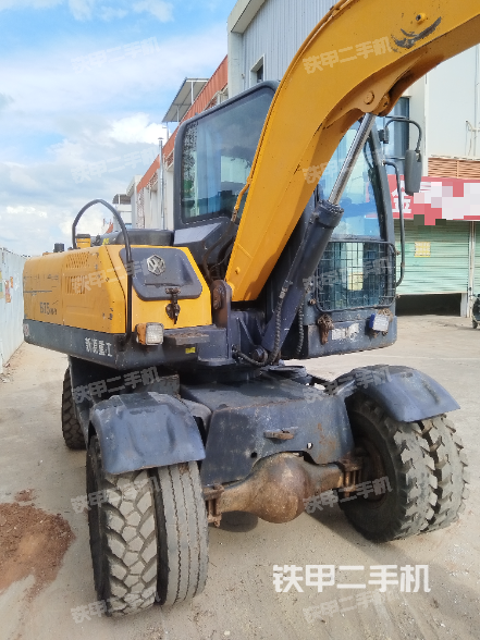 整机右后45°（整机外观）