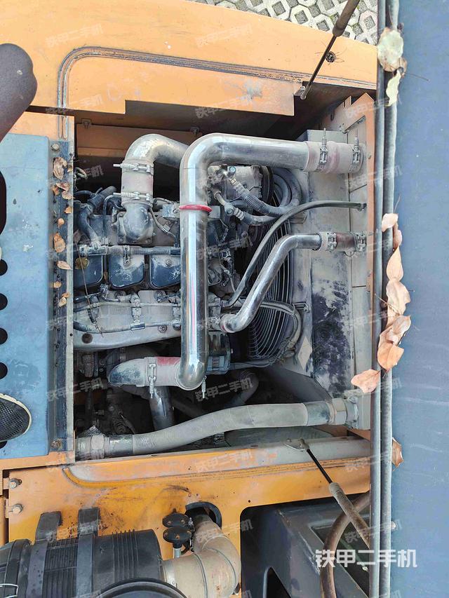 发动机整体俯视（整机外观）