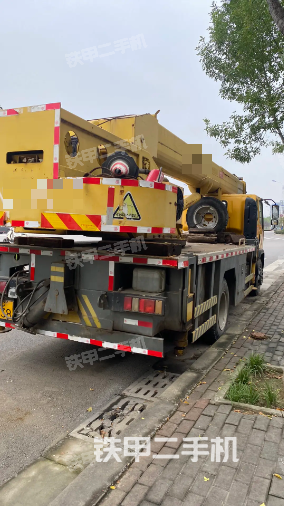 整机右后45°（设备外观及核心部件）