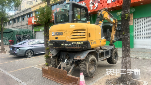 整機(jī)右后45°(整機(jī)外觀) 整機(jī)右后45°(整機(jī)外觀)