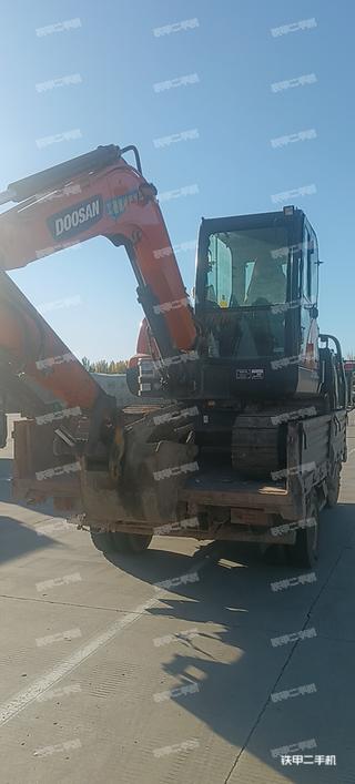 斗山DX60E-9CN挖掘機(jī)