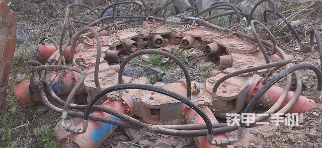 整機右側(cè)（設(shè)備外觀及核心部件）