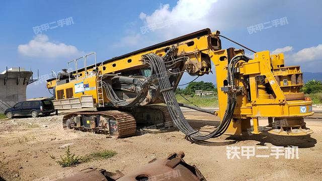 整机左侧（设备外观及核心部件）