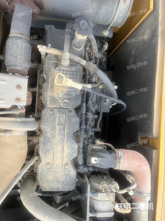 發(fā)動(dòng)機(jī)整體俯視（整機(jī)外觀）