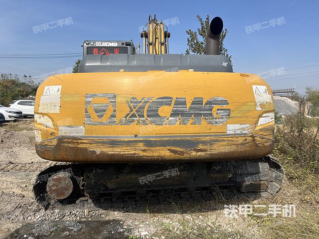 駕駛室整體（整機(jī)外觀）