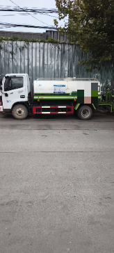 整机左侧（设备外观及核心部件）