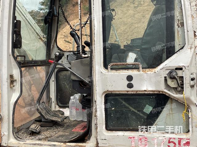 整机右后45°（整机外观）