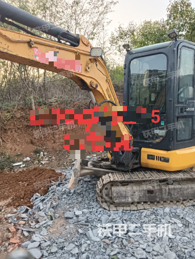 驾驶室整体（整机外观）