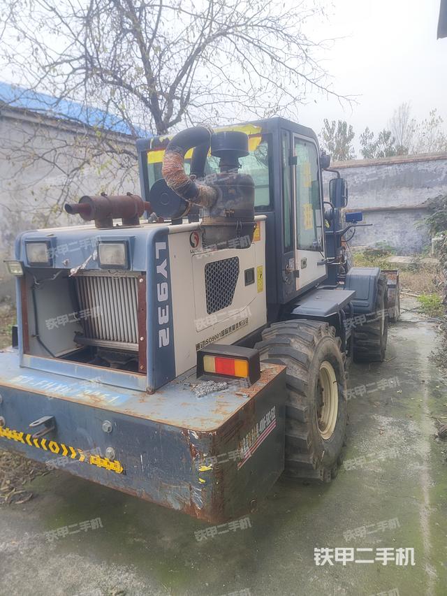 整机右后45°（整机外观及大件）