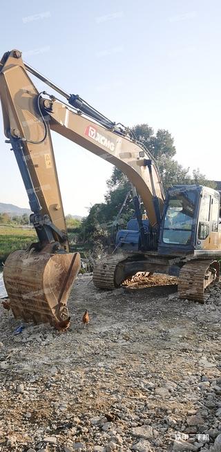 徐工XE205DA挖掘机