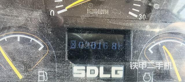 驾驶室操作台（整机外观及大件）