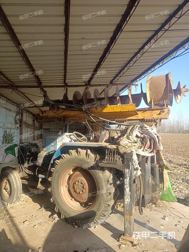 整機(jī)左側(cè)（設(shè)備外觀及核心部件）