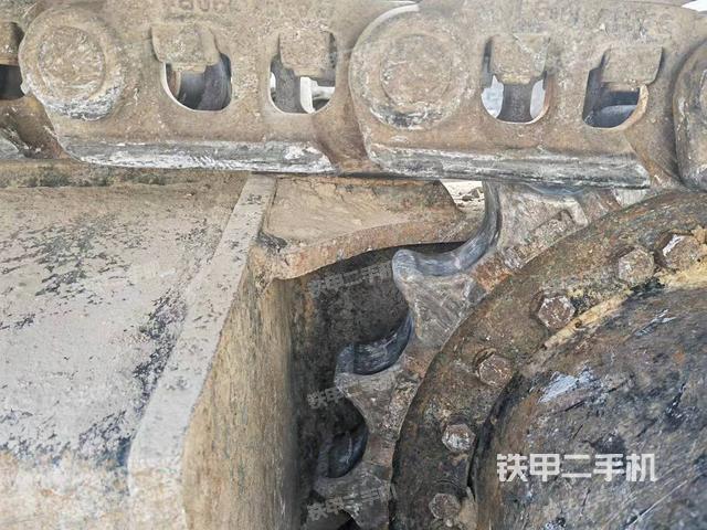 單側(cè)履帶整體（整機外觀）