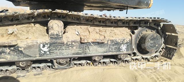 单侧履带整体（整机外观）