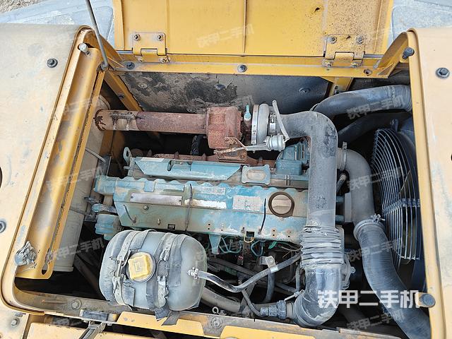 发动机整体俯视（整机外观）