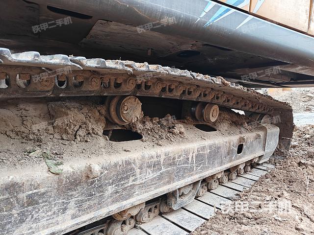 单侧履带整体（整机外观）