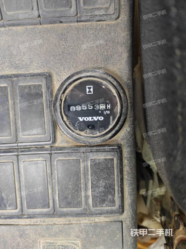 发动机整体俯视（整机外观）