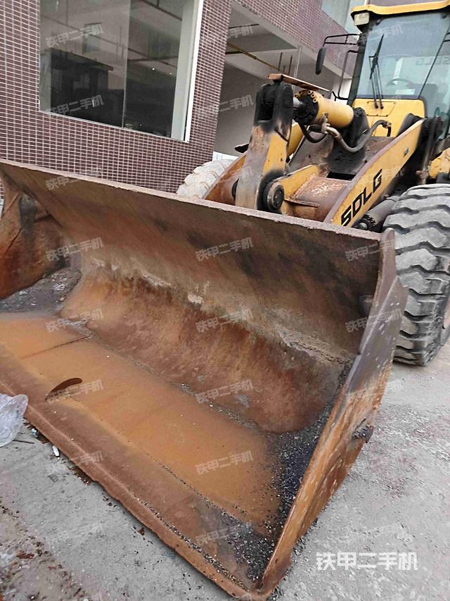 工作装置整体（整机外观及大件）