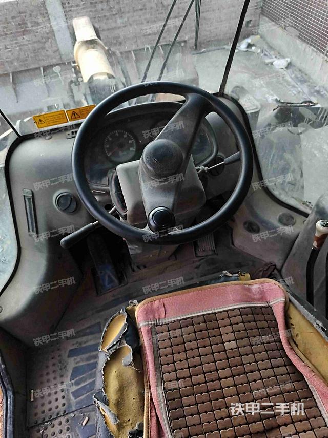 驾驶室操作台（整机外观及大件）