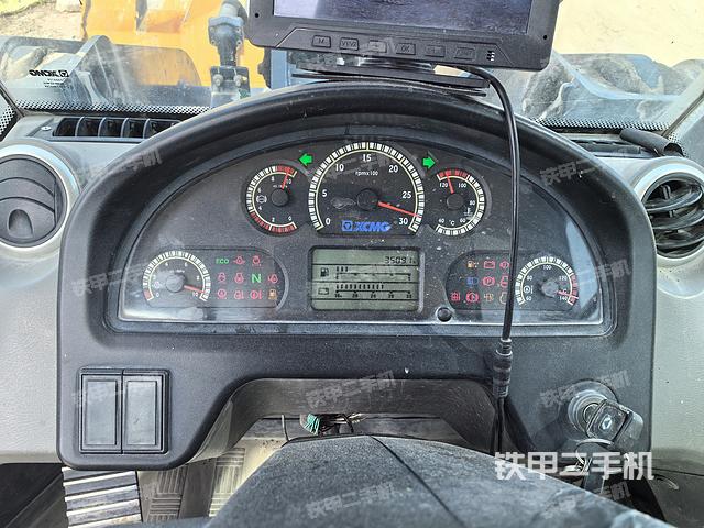 驾驶室操作台（整机外观及大件）