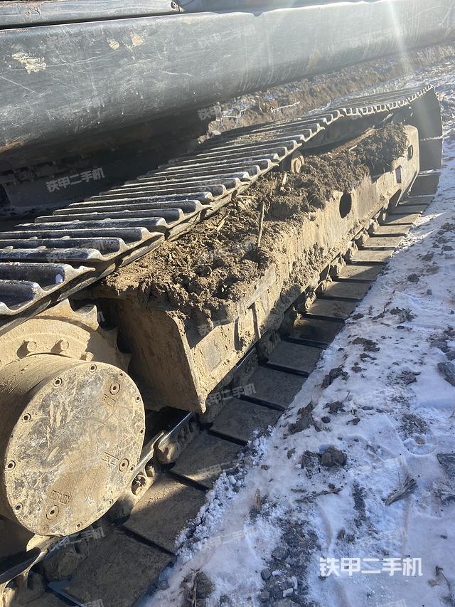 单侧履带整体（整机外观）