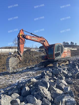 斗山DX120-9C挖掘机
