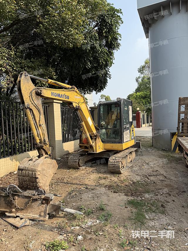 小松PC56-7挖掘机