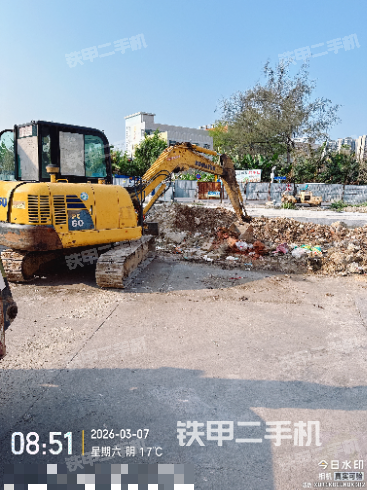 驾驶室整体（整机外观）