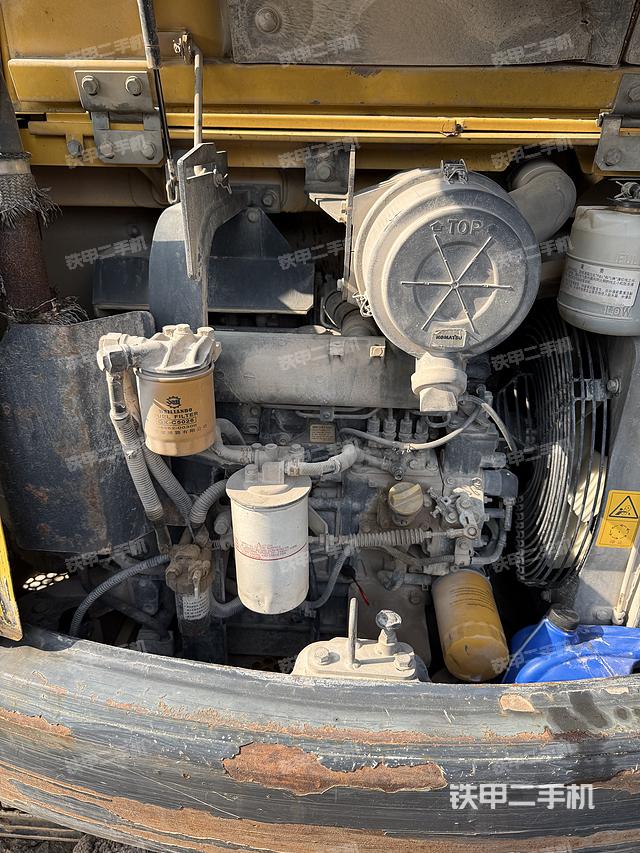 发动机整体俯视（整机外观）