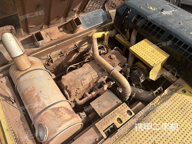 发动机整体俯视（整机外观）