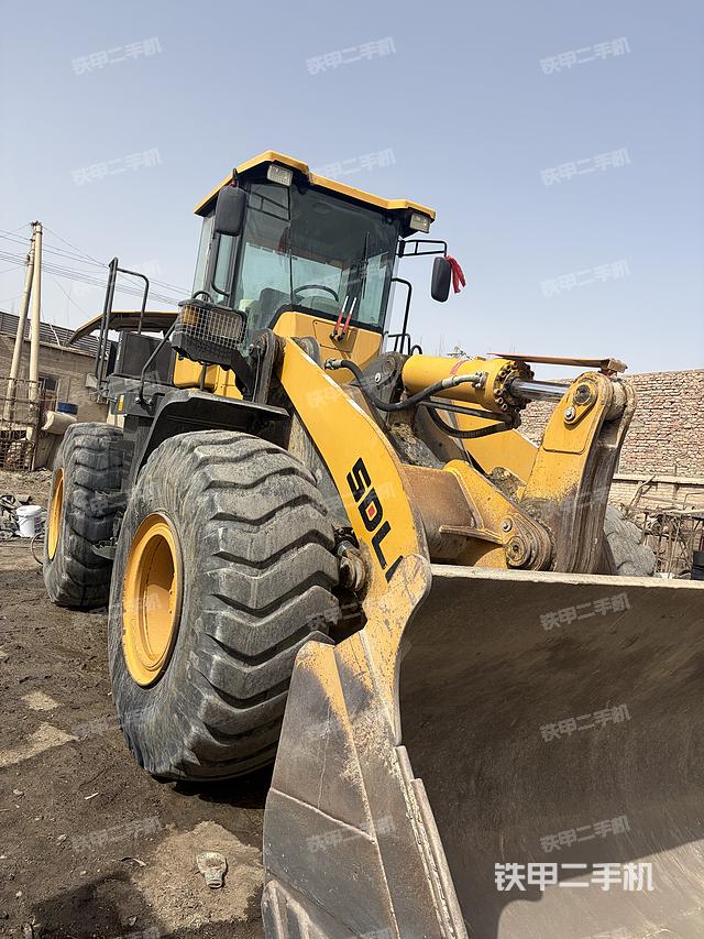 山東臨工L953裝載機(jī)