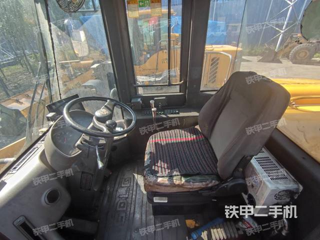 驾驶室工作台（整机外观及大件）